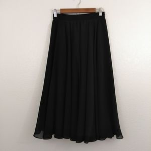 Three Flags vintage black flowy skirt